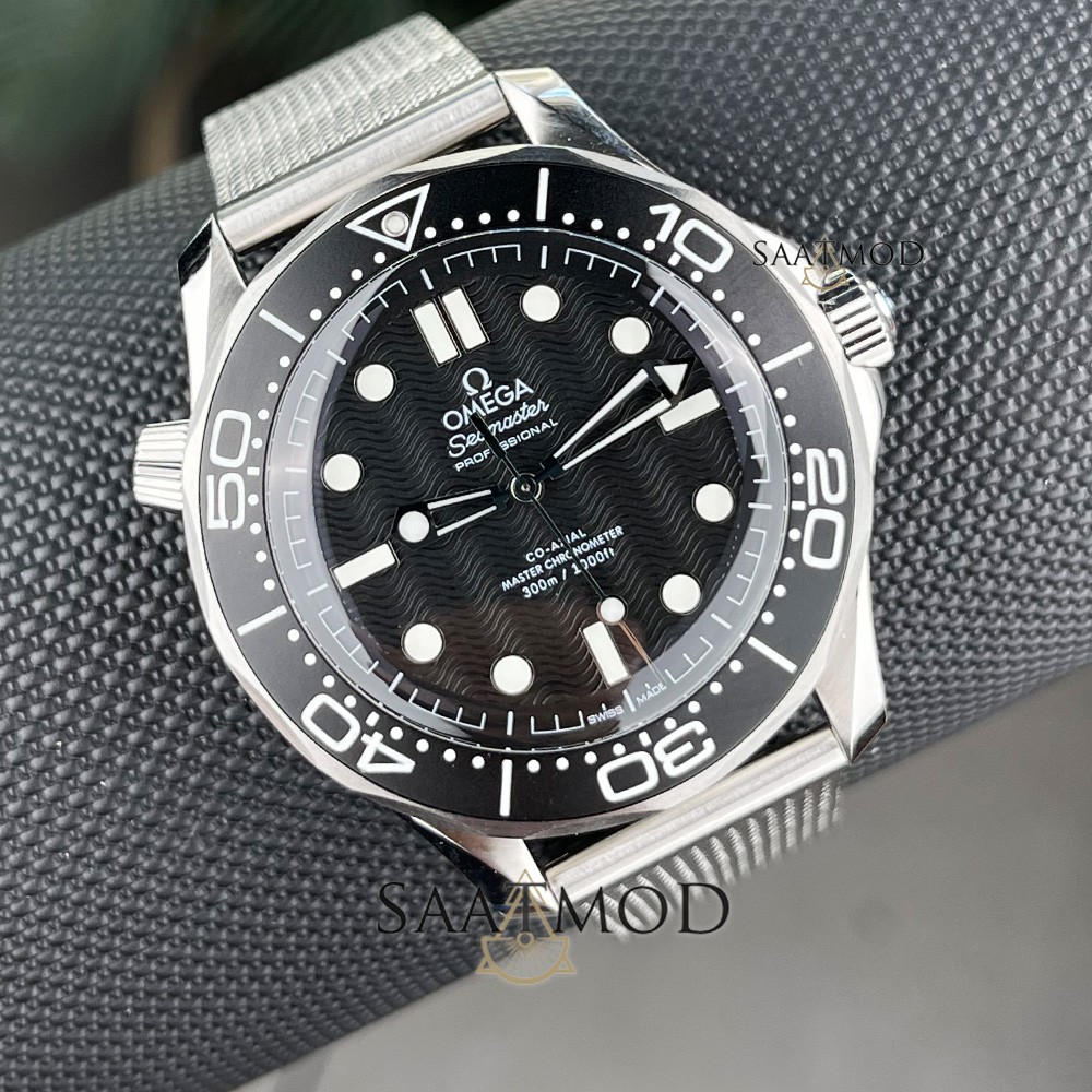 omega-clone-eta-erkek-saat-modelleri-300m-01