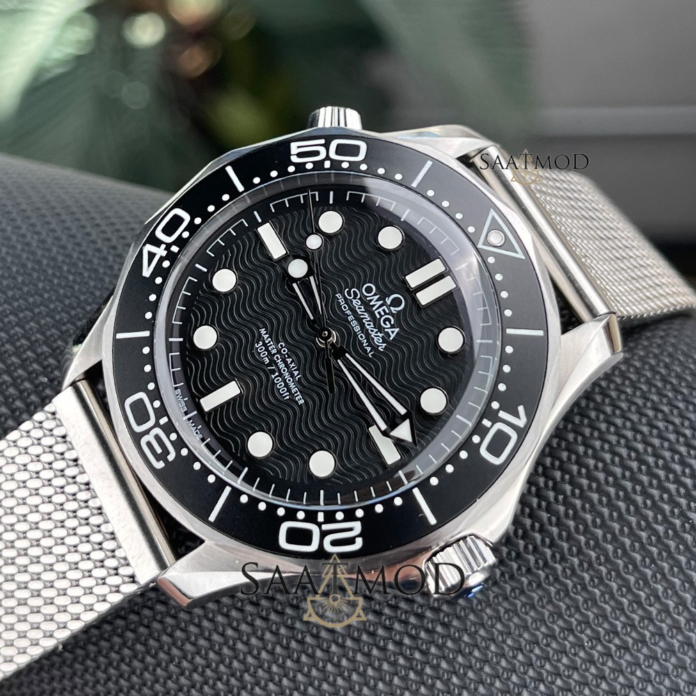 omega-clone-eta-erkek-saat-modelleri-300m-02