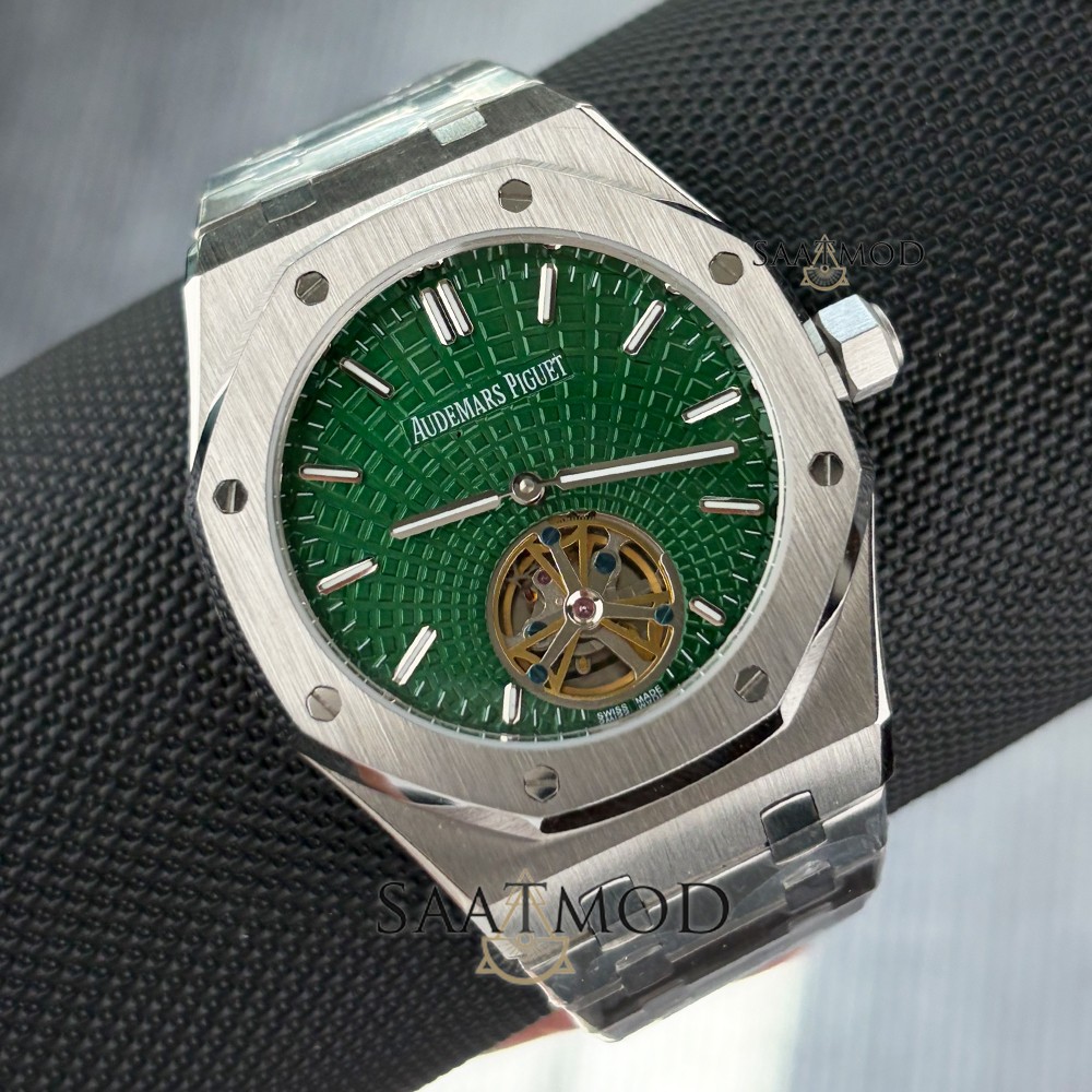 audemars-piguet-green-tourbillon-watch-01