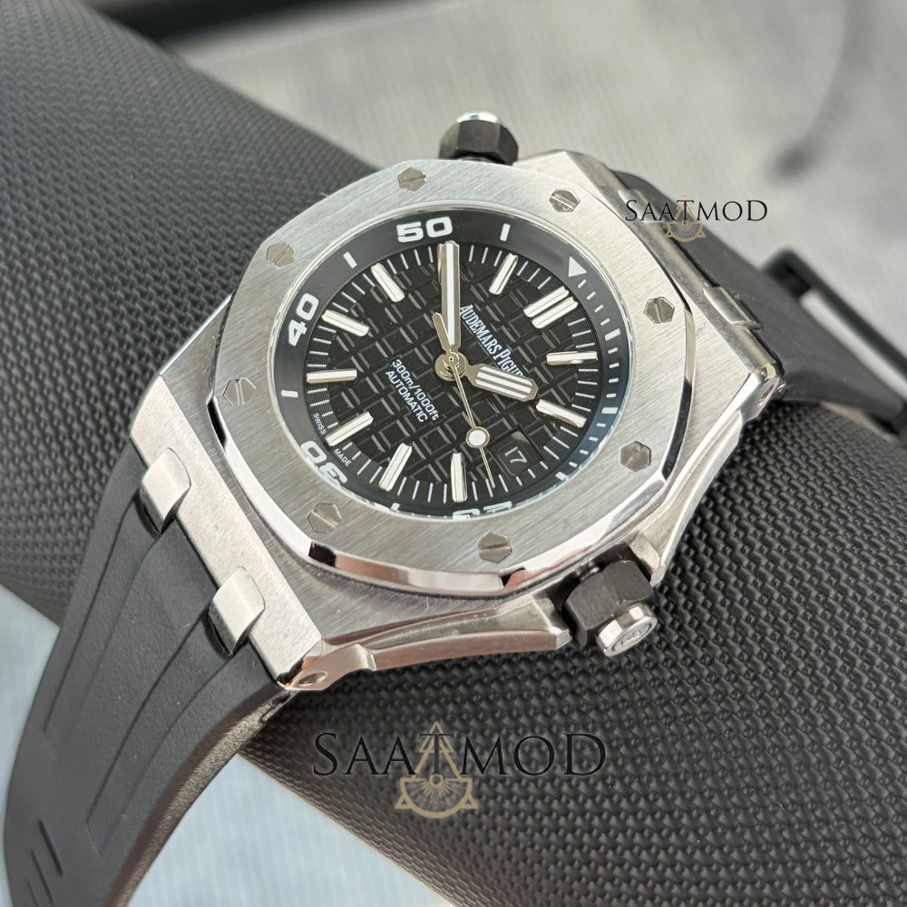 audemars-piguet-royal-oak-siyah-02