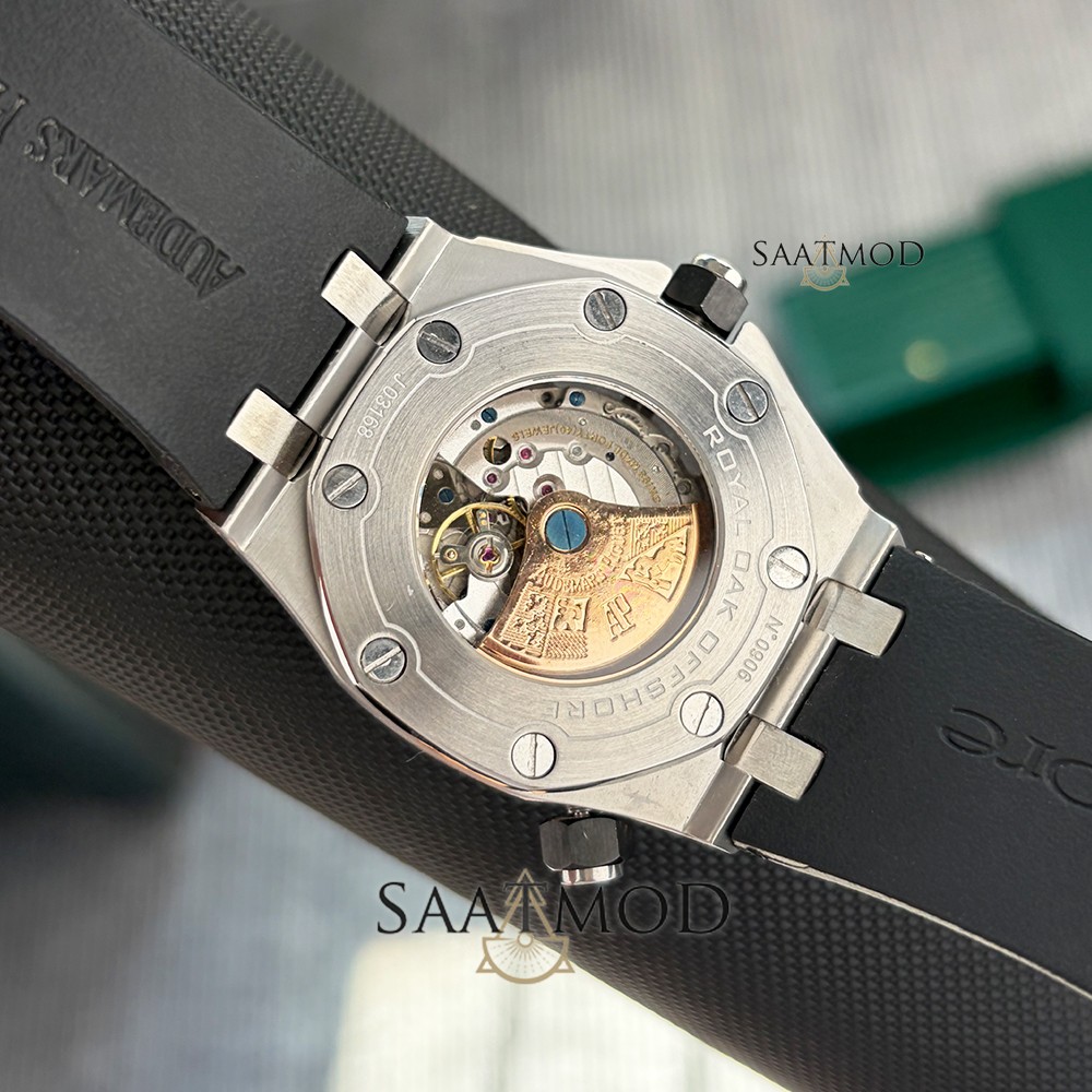 audemars-piguet-royal-oak-siyah-03